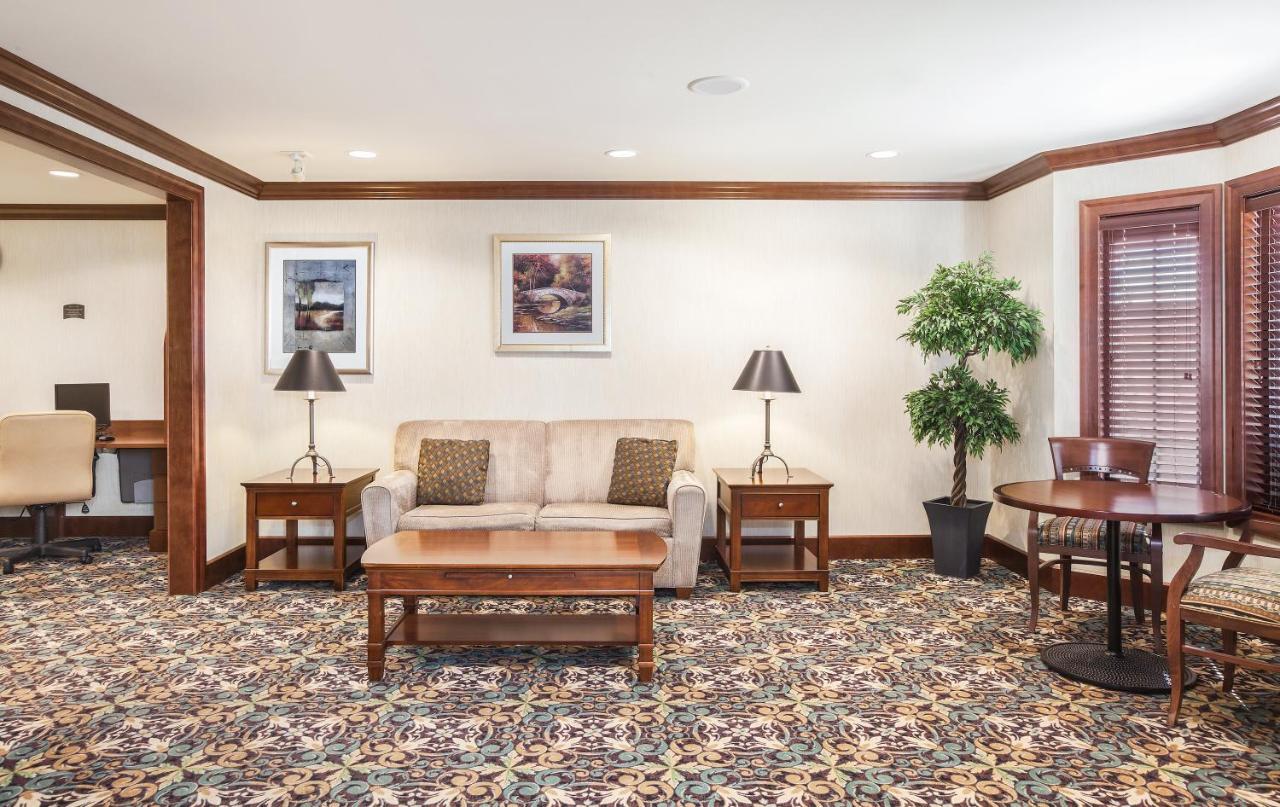 Staybridge Suites El Paso Airport By Ihg Esterno foto