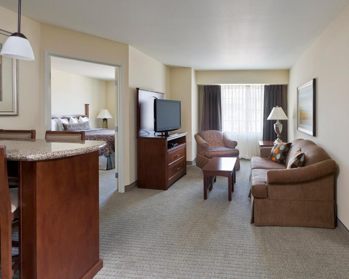 Staybridge Suites El Paso Airport By Ihg Esterno foto